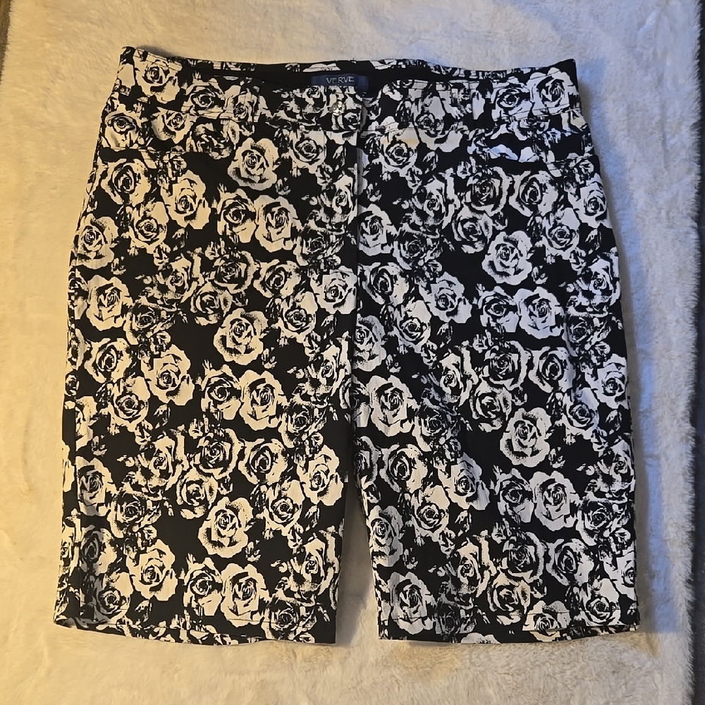 Verve Blues Black and White Floral Shorts